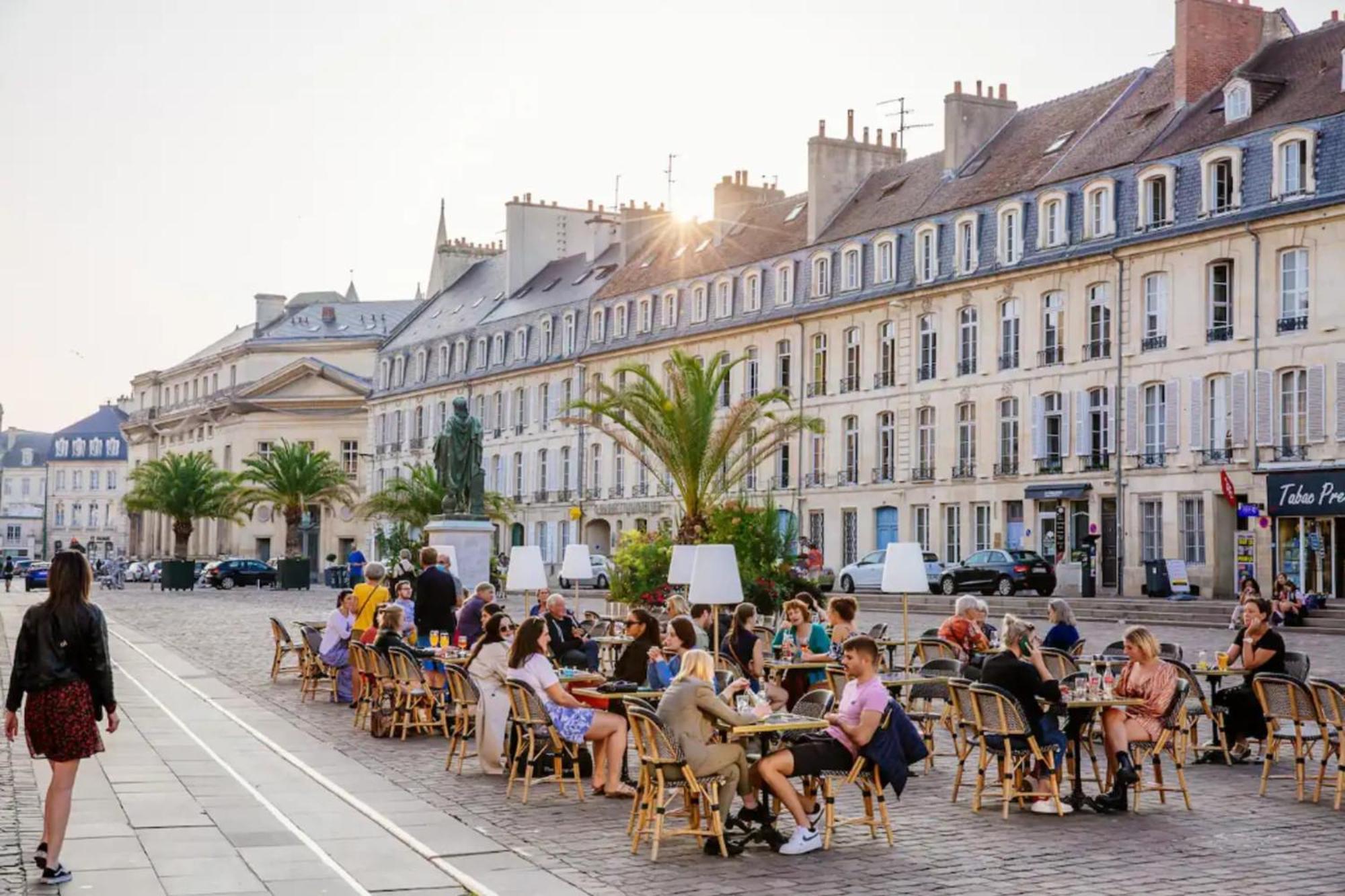 Le Castel D'Orne - Piscine Et Terrasse Caen Buitenkant foto